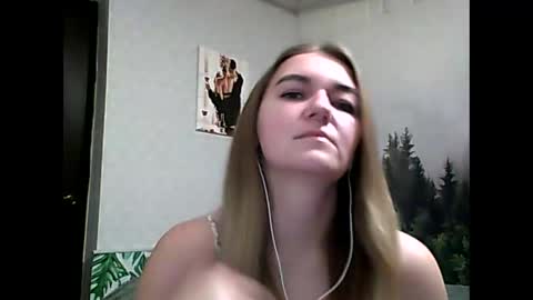 Snapshot of candyolime chatting on October 2025 08:08:02 PM Daisy online show from October 2025 08:08:02 PM