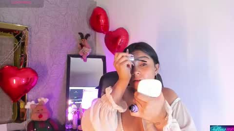 Snapshot of candys_victoria chatting on February 2026 03:25:01 AM Candys Victoria online show from February 2026 03:25:01 AM