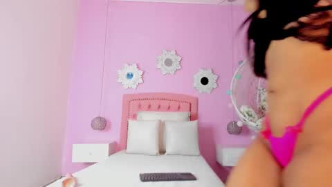 cannelasmith online show from November 2025 06:29:01 PM