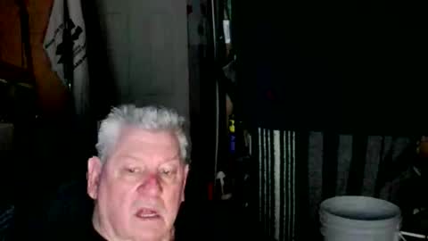 Snapshot of canoelicker69 chatting on January 2026 10:42:02 AM canoelicker69 online show from January 2026 10:42:02 AM