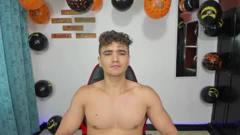 jones online show from October 2025 01:30:01 PM