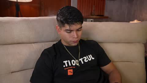 Snapshot of capizzi_ chatting on January 2026 03:23:01 AM David Capizzi online show from January 2026 03:23:01 AM