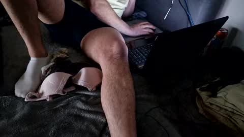 capoo24 online show from February 2025 03:21:01 AM