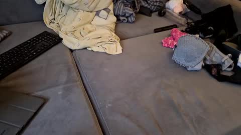 capoo24 online show from September 2025 08:58:02 AM