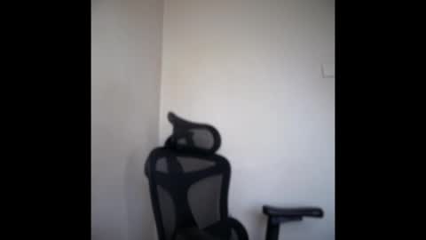 Emma online show from May 2026 05:35:01 AM