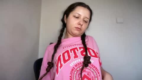 Emma online show from May 2026 07:25:01 AM