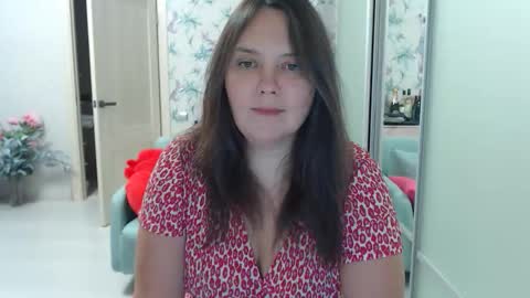 cappuchinno2 online show from December 2025 04:45:01 PM