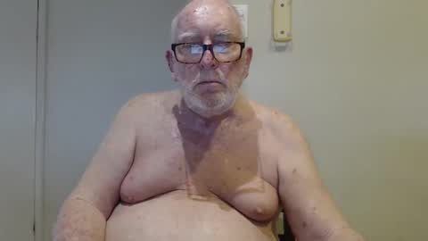 capt5105 online show from December 2024 10:43:01 PM