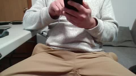 Snapshot of captainbratwurst21 chatting on April 2026 02:17:02 PM captainbratwurst21 online show from April 2026 02:17:02 PM