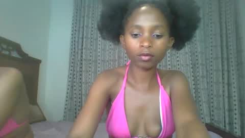 Snapshot of carababey chatting on February 2025 03:21:01 AM carababey online show from February 2025 03:21:01 AM