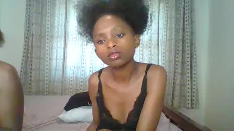 Snapshot of carababey chatting on February 2025 11:42:02 AM carababey online show from February 2025 11:42:02 AM