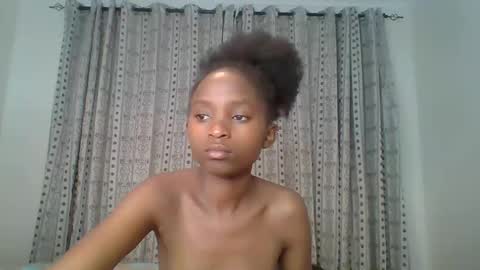 Snapshot of carababey chatting on February 2025 11:48:02 PM carababey online show from February 2025 11:48:02 PM