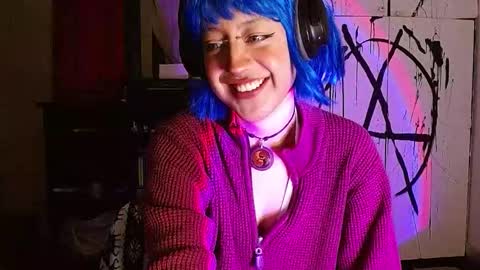 Amy online show from December 2025 07:15:02 AM