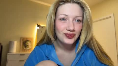 Snapshot of caramel_way chatting on February 2026 05:46:02 PM Stella online show from February 2026 05:46:02 PM