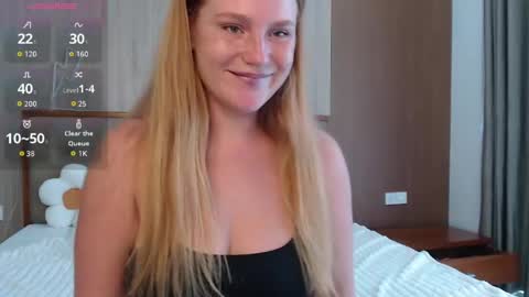Lana online show from May 2026 05:02:02 AM