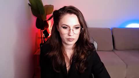 Snapshot of care_sensual chatting on November 2025 04:40:01 PM Mary online show from November 2025 04:40:01 PM