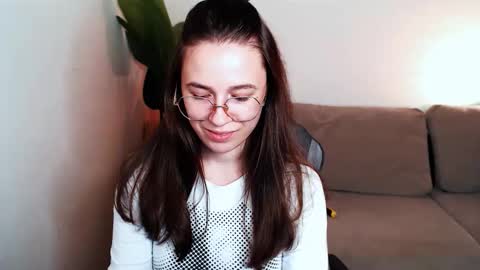 Snapshot of care_sensual chatting on November 2025 03:22:02 PM Mary online show from November 2025 03:22:02 PM