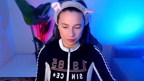 Mary online show from February 2026 04:50:02 AM