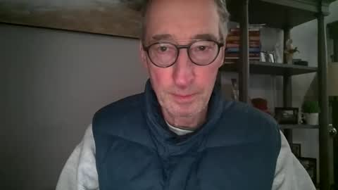 Caressluving online show from February 2025 12:57:01 AM