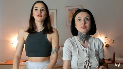 caressyourself online show from January 2025 08:14:02 AM