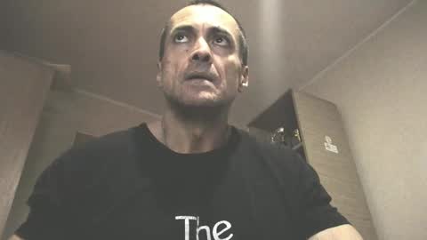 Laz online show from September 2025 02:37:01 AM