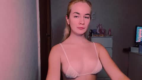 Carin online show from October 2025 07:50:01 AM