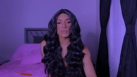 Snapshot of carla_santini chatting on January 2025 10:32:02 AM Carla Santini online show from January 2025 10:32:02 AM