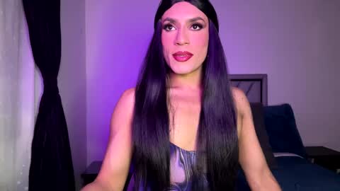 Snapshot of carla_santini chatting on February 2025 11:34:01 PM Carla Santini online show from February 2025 11:34:01 PM