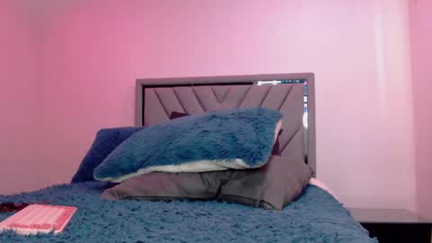 Snapshot of carla_santini chatting on February 2025 04:32:01 PM Carla Santini online show from February 2025 04:32:01 PM