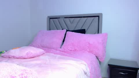 Snapshot of carla_santini chatting on March 2025 02:19:02 AM Carla Santini online show from March 2025 02:19:02 AM