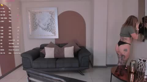 Snapshot of carlabrunni_ chatting on November 2025 12:20:01 PM Carla Bunnis online show from November 2025 12:20:01 PM