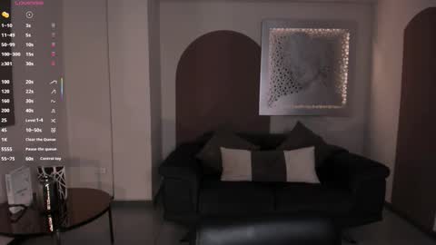 Snapshot of carlabrunni_ chatting on November 2025 12:05:02 PM Carla Bunnis online show from November 2025 12:05:02 PM