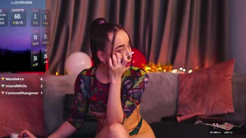 Snapshot of carlagavin chatting on February 2025 05:09:02 PM CarlaGavin online show from February 2025 05:09:02 PM