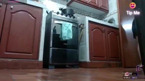 Snapshot of carlajames_1 chatting on February 2025 12:27:01 AM carlajames_1 online show from February 2025 12:27:01 AM