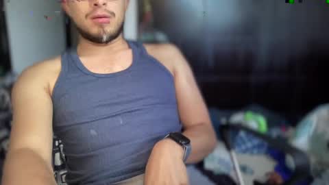 Snapshot of carlcarlinches4 chatting on January 2025 04:19:01 PM carlcarlinches4 online show from January 2025 04:19:01 PM