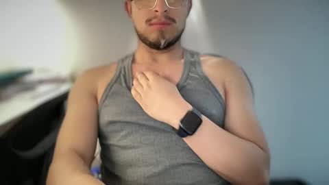 Snapshot of carlcarlinches4 chatting on November 2025 01:55:01 PM carlcarlinches4 online show from November 2025 01:55:01 PM