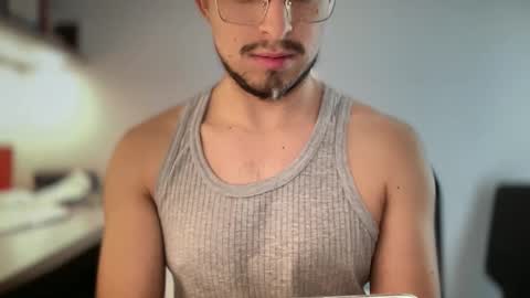 Snapshot of carlcarlinches4 chatting on December 2025 02:34:02 PM carlcarlinches4 online show from December 2025 02:34:02 PM