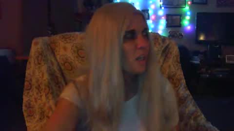 Carley online show from December 2024 10:58:01 AM