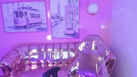 CARLYE   online show from January 2025 03:42:01 AM