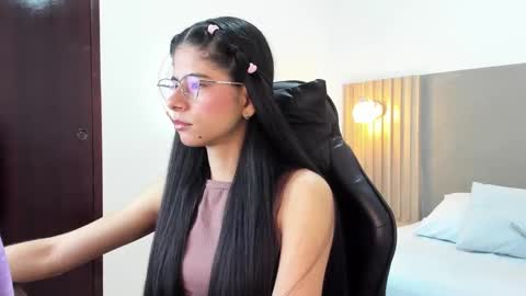 C A R L I N A online show from September 2025 12:16:01 PM