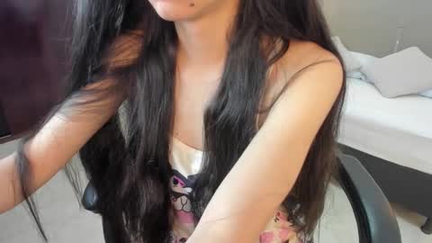 C A R L I N A online show from January 2026 12:32:02 PM