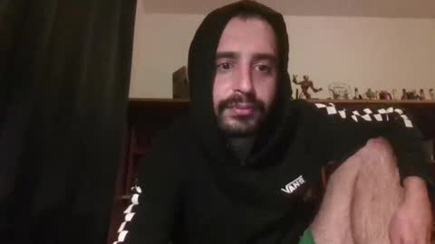 Snapshot of carlo221993 chatting on December 2025 01:07:01 PM carlo221993 online show from December 2025 01:07:01 PM