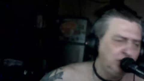 carlos712009 online show from April 2026 07:45:01 AM