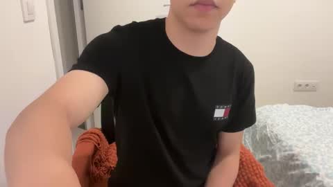 carlos_owen online show from November 2025 08:08:01 PM