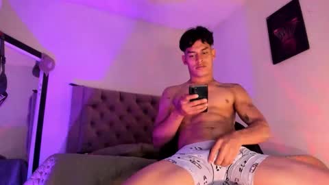 Snapshot of carloshero69 chatting on November 2025 09:17:01 PM carloshero69 online show from November 2025 09:17:01 PM