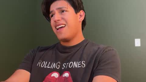 carlos online show from October 2025 04:30:02 PM