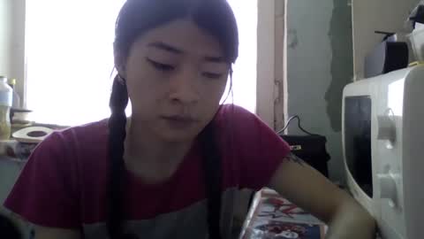 CarlyJoy online show from February 2025 11:02:02 AM