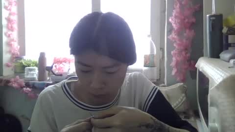 CarlyJoy online show from October 2025 10:11:01 AM