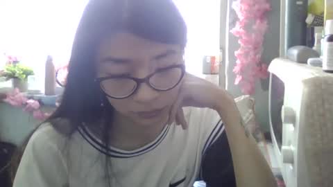 CarlyJoy online show from October 2025 08:55:02 AM