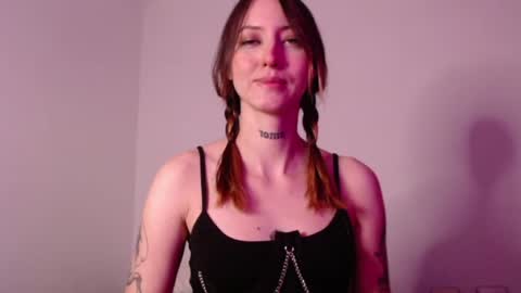 carmennrusso online show from October 2025 10:31:01 PM